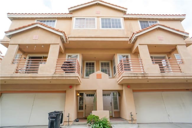 Photo - 14061 Lemoli Ave Townhome