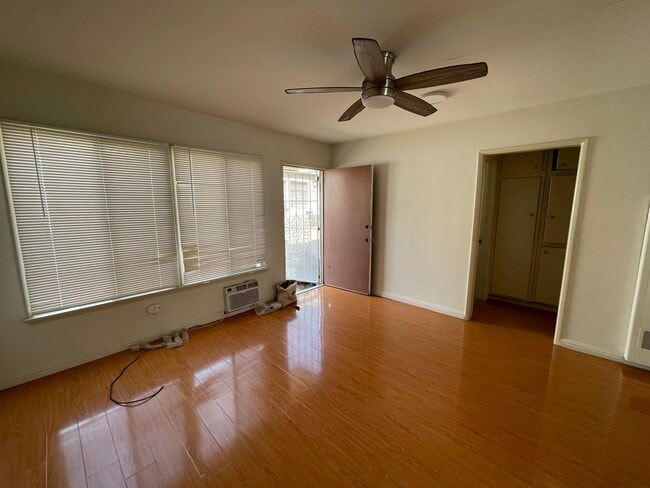 Photo - 520 N 4th St Unit 4