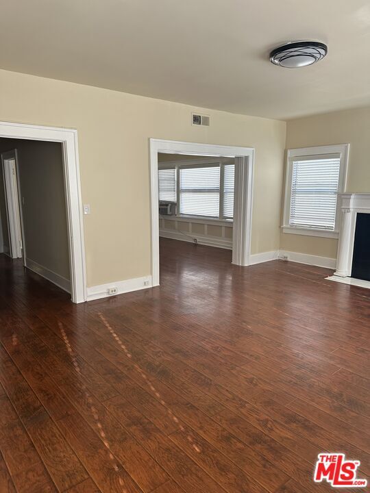 Photo - 1404 S St Andrews Pl