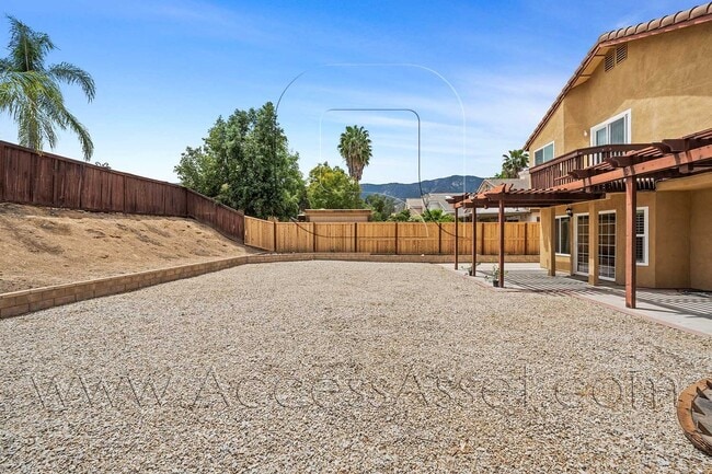 Photo - 32440 Beechwood Ln