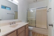 Photo - Great Three Bedroom! House