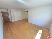 Photo - 1532 N Harvard Blvd Unit 8