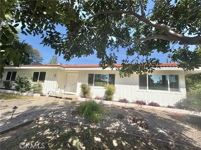 Photo - 61 E Orange Grove Ave