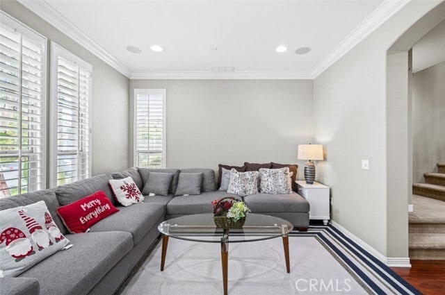 Photo - 78 Spanish Lace