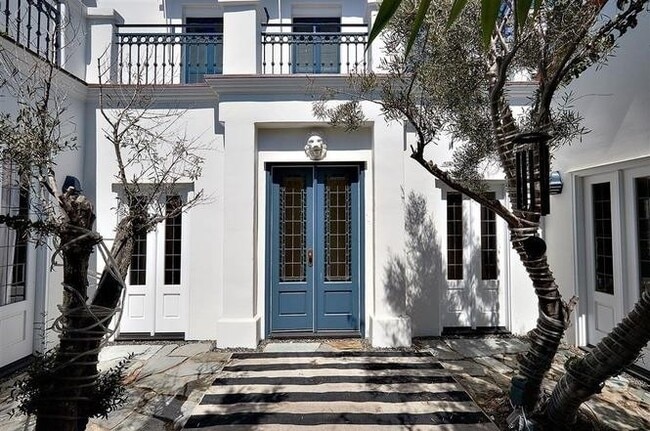 4 Bedroom 3.5 Bath Home in La Jolla - 4 Bedroom 3.5 Bath Home in La Jolla