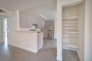 Photo - 4619 Rosewood Ave Unit 202