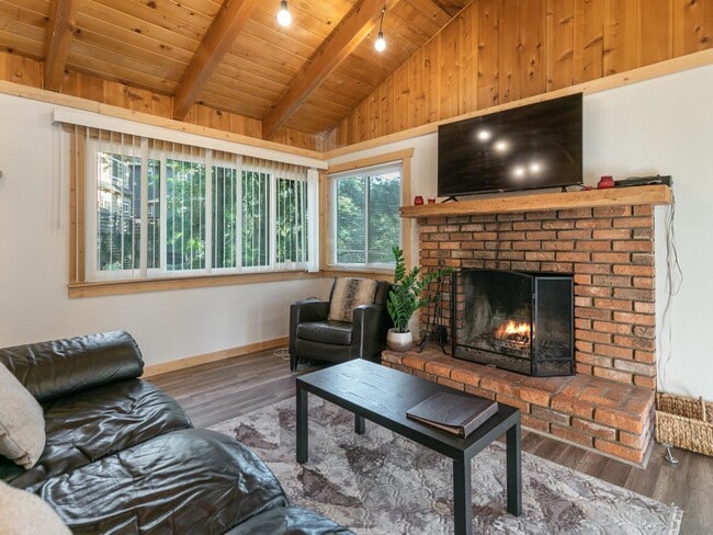 Photo - 587 Arrowhead Villa Rd