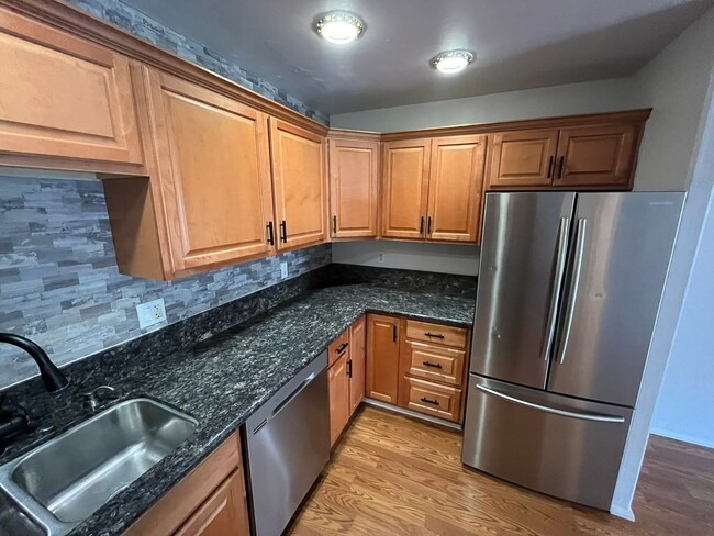 Photo - Cozy 1 Bedroom Condo with Walk-In Closet & Patio