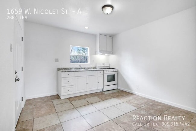 Photo - 1659 W Nicolet St Unit A