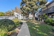 Photo - Great 2 Bedroom in Quiet Community House