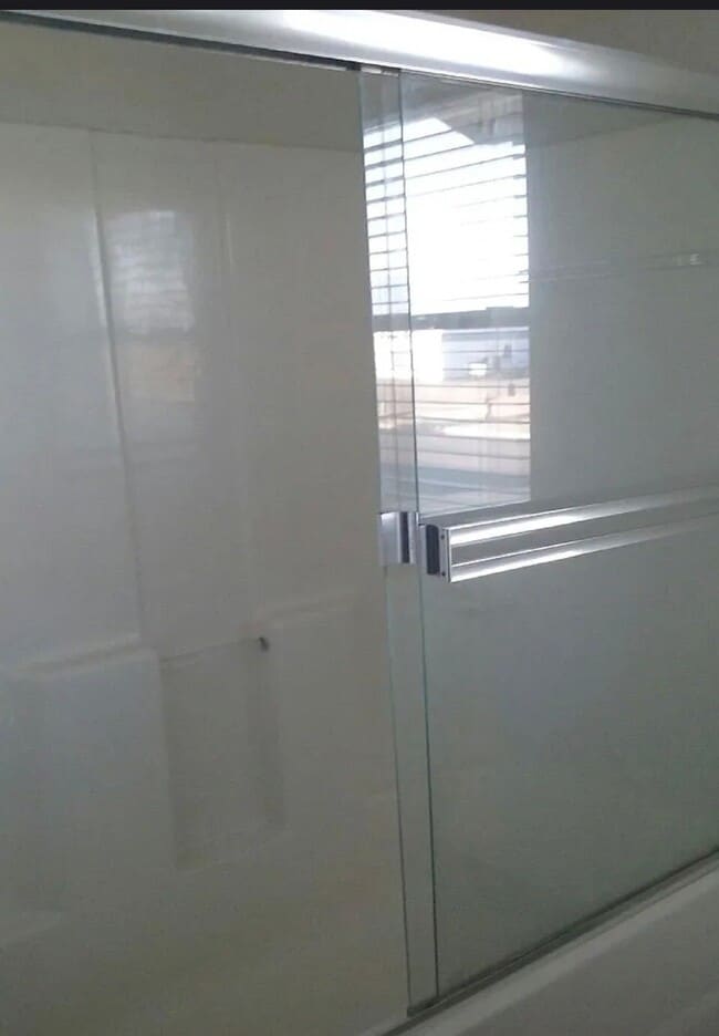 Photo - 3305 E Palmdale Blvd Unit 1
