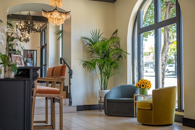 Photo - Kipling Apartments