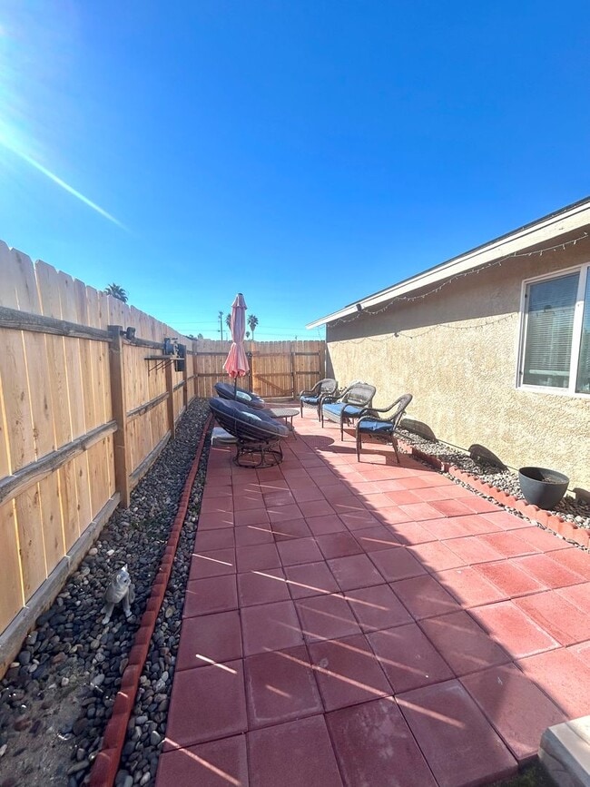 Photo - Gorgeous 3 Bedroom 2 Bathroom Home with Solar