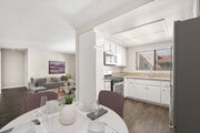 Photo - Las Flores Gardens Apartments