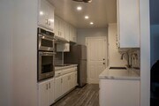 Photo - A Warm Sherman Oaks Condo Unit 103