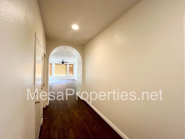 Photo - 12261 Luna Rd