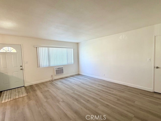 Photo - 1370 Springfield St