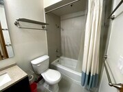 Full Bathroom - 222 S Central Ave Unit 237