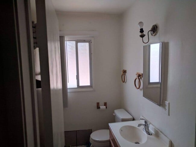 Photo - 82298 Sierra Ave