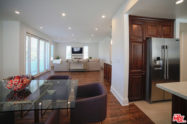 Photo - 907 S Shenandoah St Unit Ph 401