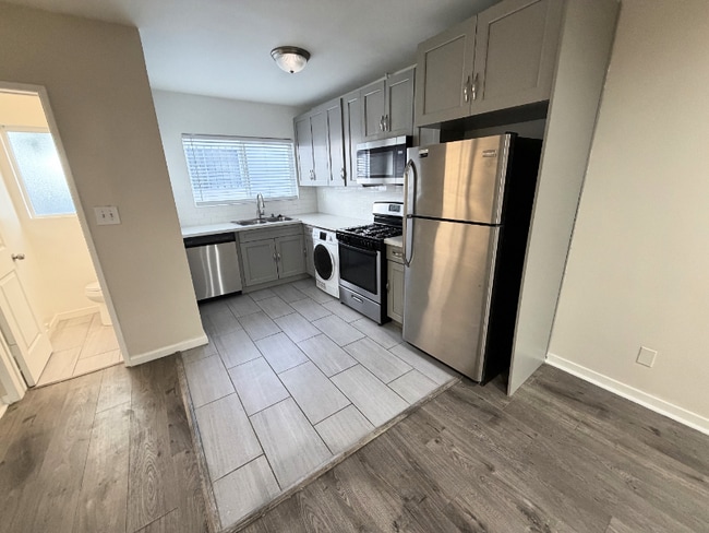 Photo - 1444 15th St Unit 2