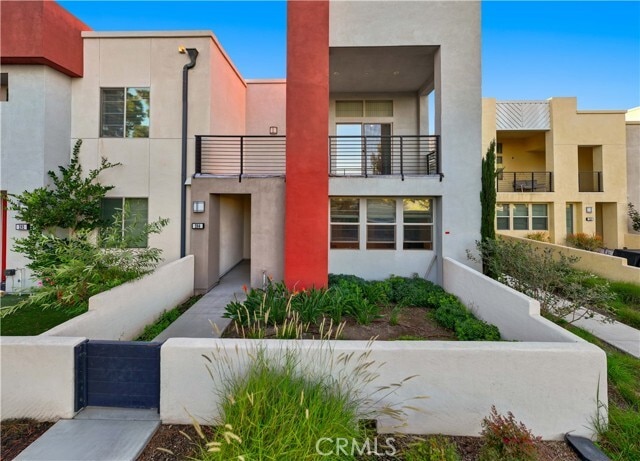 Photo - 284 Harringay Townhome