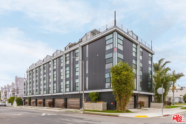 Photo - 11337 Pearl St