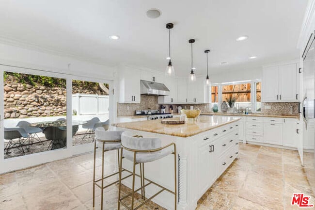 Photo - 4507 Balboa Ave