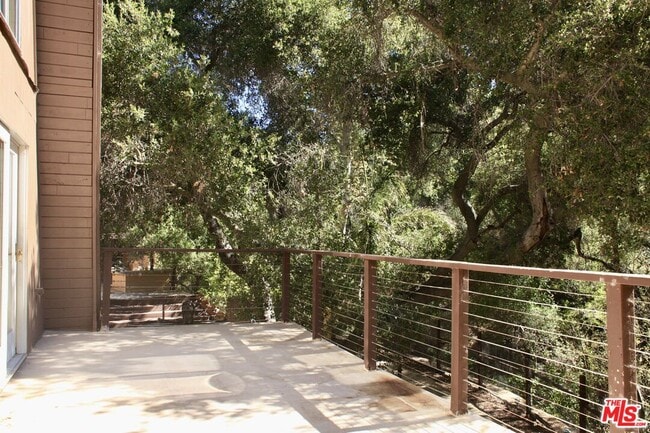 Photo - 1578 Topanga Skyline Dr