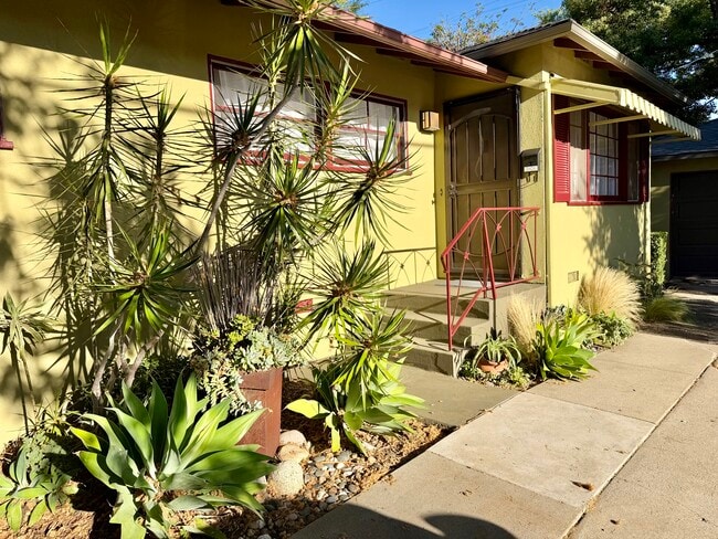 Front door - 2101 Laverna Ave