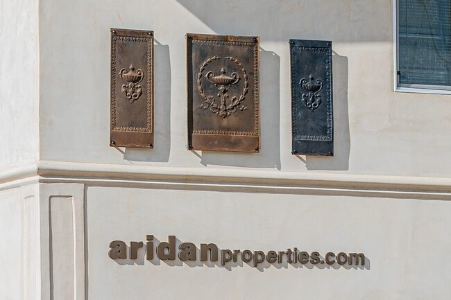 Photo - 1117 Cochran S Ave Unit 1