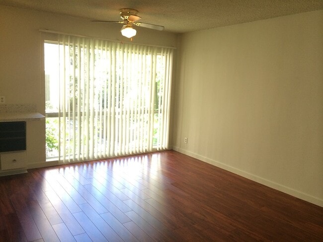 Photo - Casablanca West Apartments