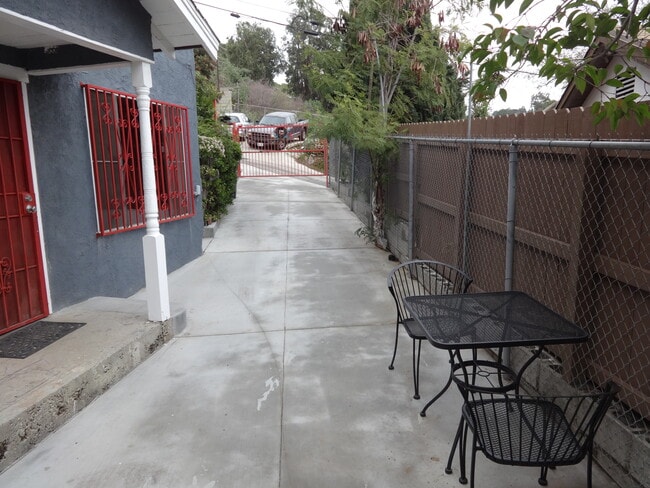 Driveway looking toward exit - 1972 Avalon St