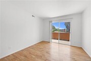 Photo - 1587 Catalina St