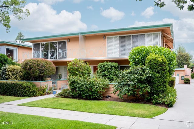Building Photo - 1000 San Pasqual St Unit D Rental