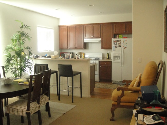 Photo - 43107 57th St W