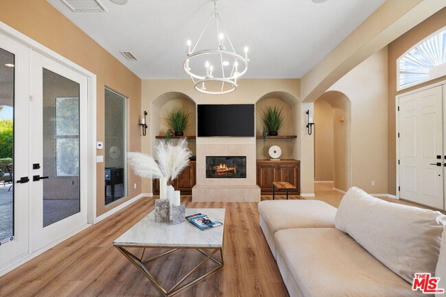 Photo - 4 Cartier Ct