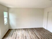 Photo - LVW Unit 8838 Lakeview Road B