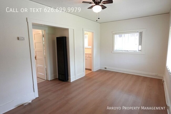 Photo - 1755 Paloma St