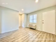 Photo - 1535 N Kenmore Ave Unit 2E