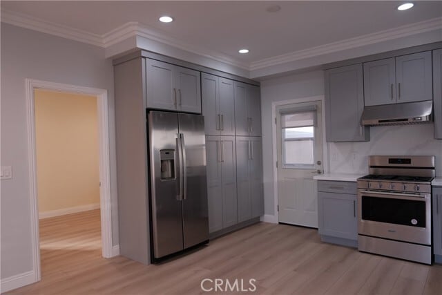 Photo - 500 N Resh Pl