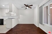 Photo - 15540 Moorpark St Unit 7