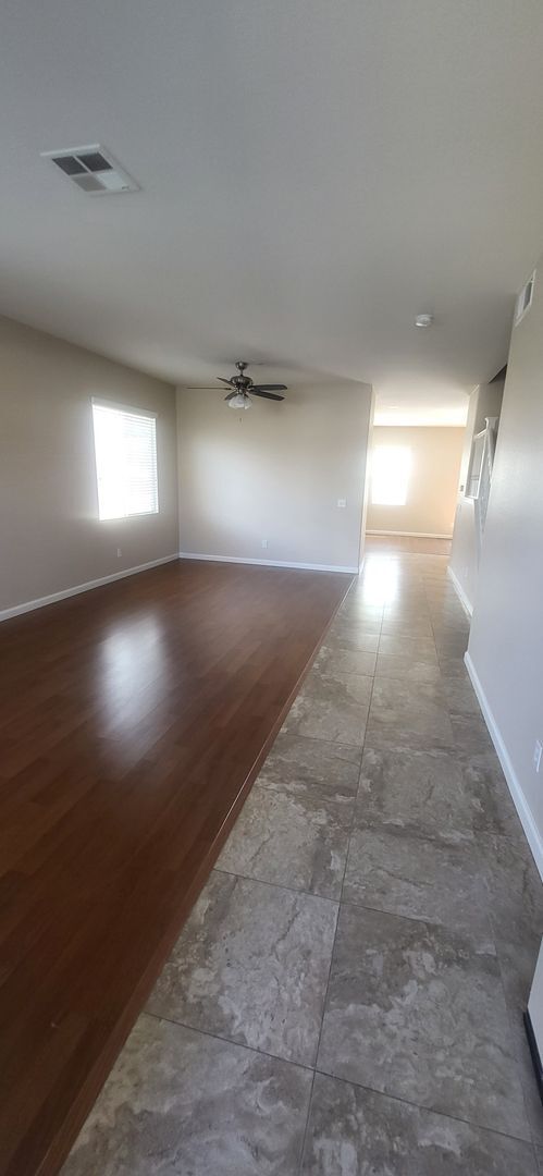 Photo - 33207 Breighton Wood St