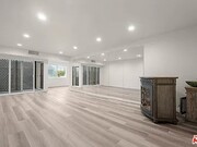 Photo - 423 S Rexford Dr Unit 202