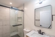 1BR, 1BA - 504SF - Bathroom - 8601 Delco Ave