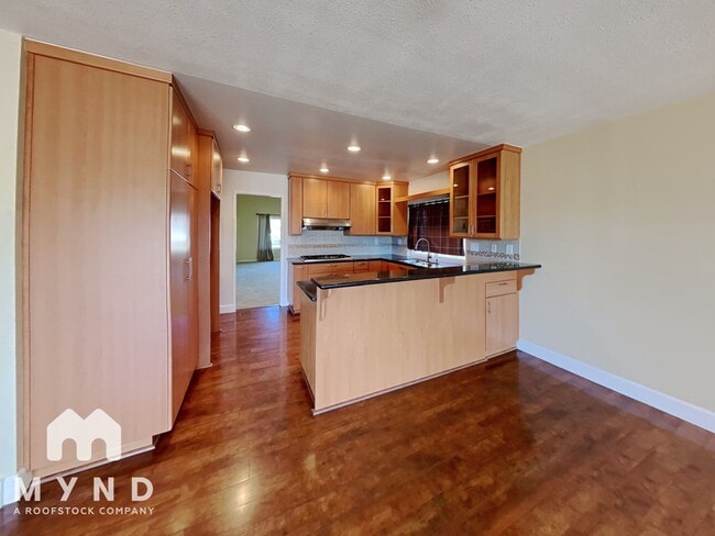 Photo - 2625 Wardlow Ave