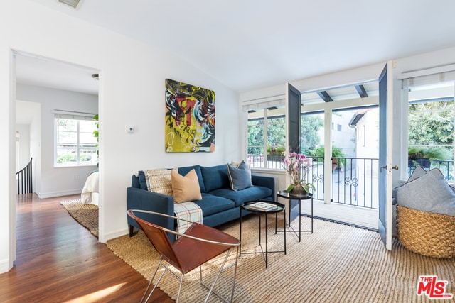 Photo - 10840 Lindbrook Dr Unit #9