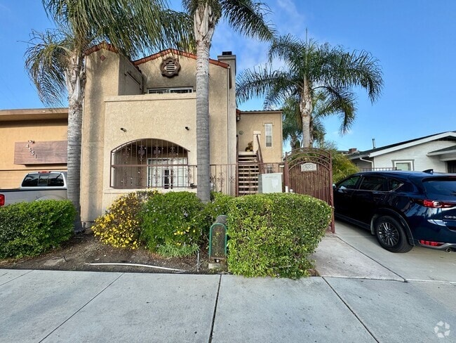Building Photo - AVAILABLE NOW! 2BD/2BA IN NORMAL HEIGHTS! ... Rental