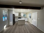 Photo - 1720 S Maple St