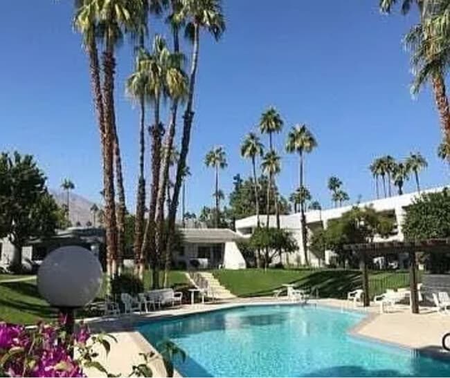 Photo - 5301 E Waverly Dr Unit 127